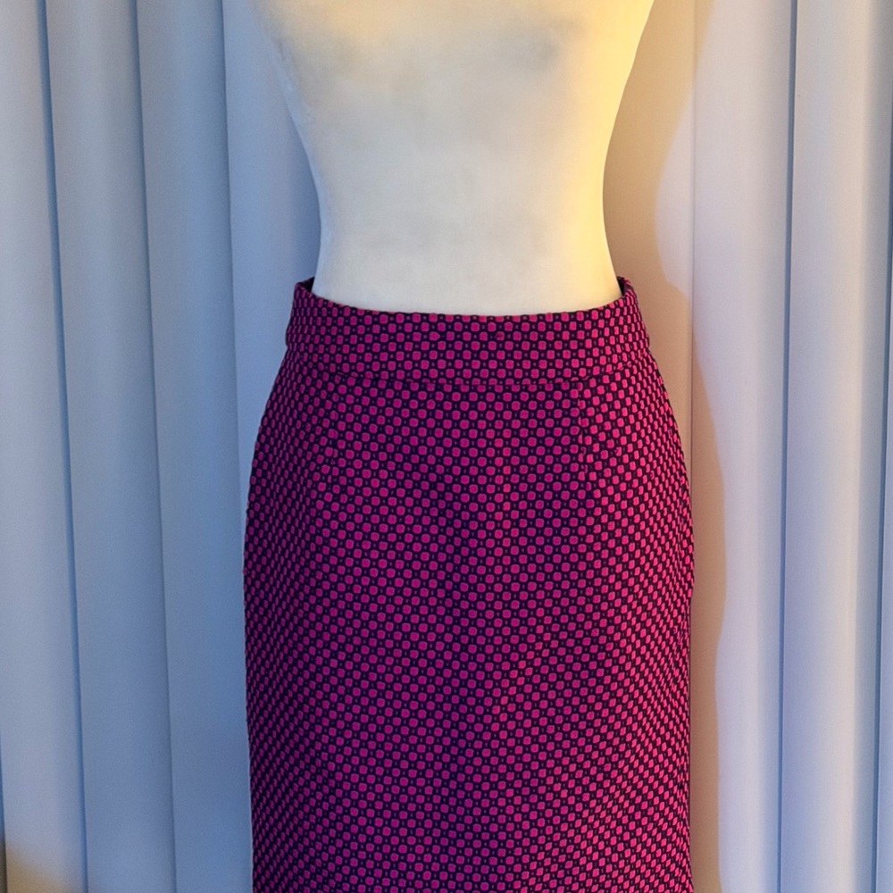 Banana Republic Fuchsia and Black Pencil Skirt